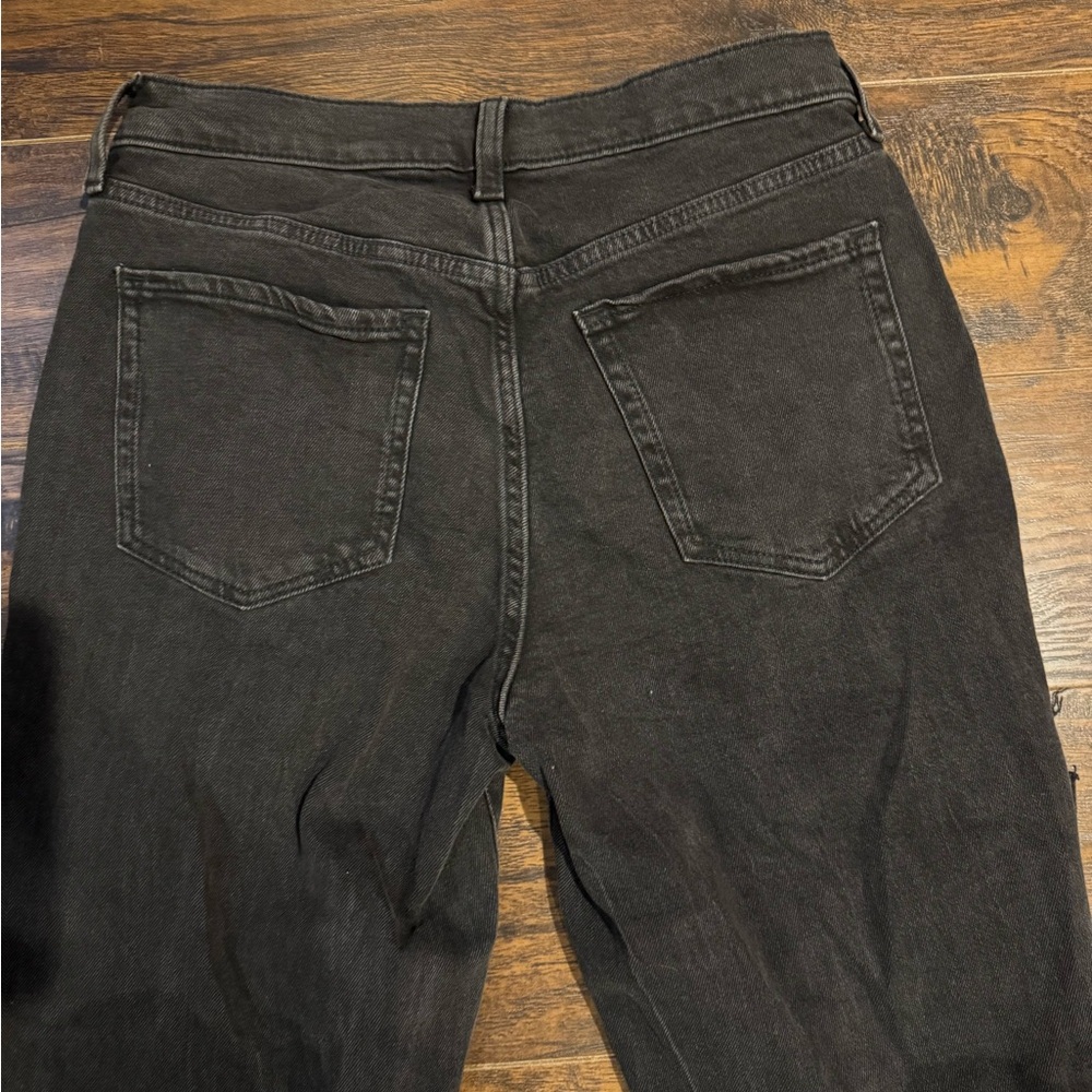 Old Navy Women's Black Straight Leg Jeans - Picture 3 of 3